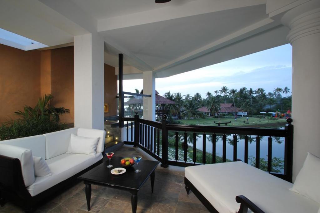 Plumeria Lake Resort & Spa Vayalār Exteriér fotografie