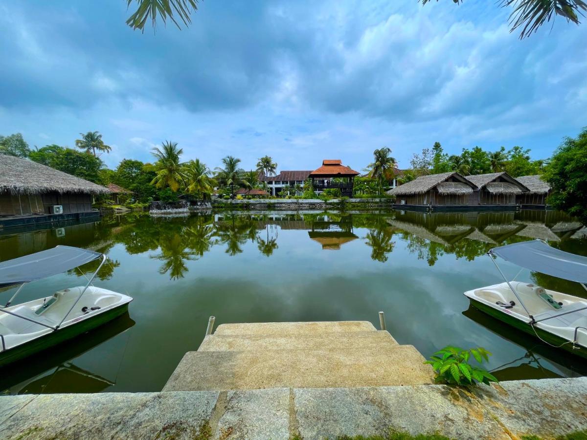 Plumeria Lake Resort & Spa Vayalār Exteriér fotografie